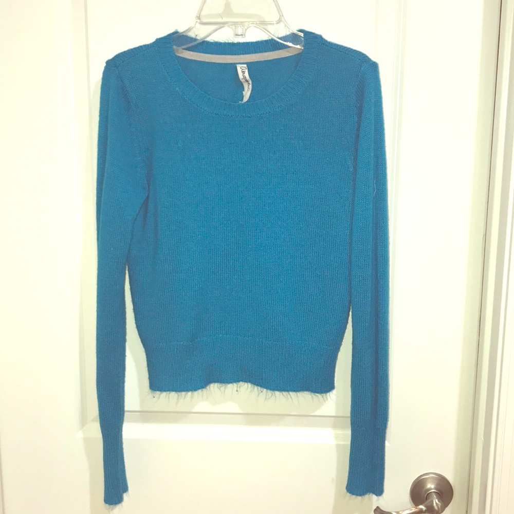 Bright blue long sleeve crop top sweater